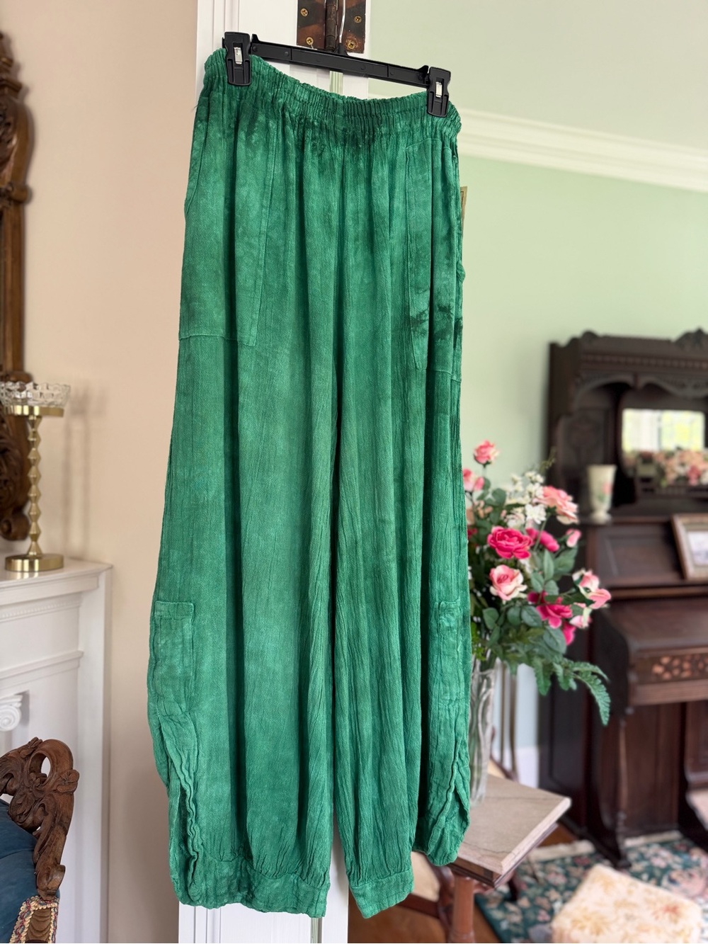 Green Women's Elastic-Waist Wide-Leg pants